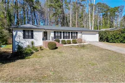 5360 Fieldgreen Drive, Stone Mountain, GA 30088 - Photo 2