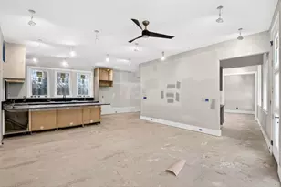 3521 Kingsboro Rd, Atlanta, GA 30326 - Photo 26