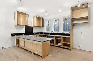 3521 Kingsboro Rd, Atlanta, GA 30326 - Photo 20