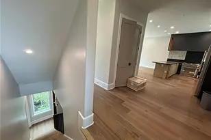 3521 Kingsboro Rd, Atlanta, GA 30326 - Photo 8