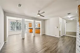 2612 Pierce Brennen Ct, Lawrenceville, GA 30043 - Photo 10