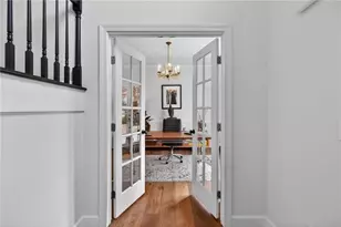 135 Hembree Grove Ct, Roswell, GA 30076 - Photo 8