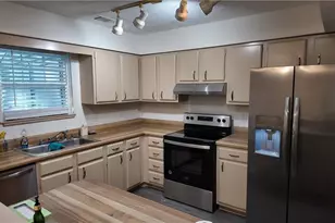 3095 Revere Ct, Atlanta, GA 30340 - Photo 2