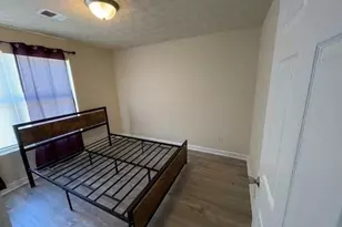 5301 Fairington Club Dr, Lithonia, GA 30038 - Photo 8