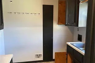 560 Hawthorne Dr, Fayetteville, GA 30214 - Photo 8