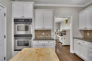 142 Rosebury Dr, Canton, GA 30115 - Photo 16