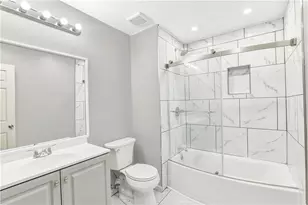 4900 Bayside Ct, Stone Mountain, GA 30088 - Photo 12