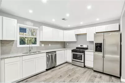 4900 Bayside Court, Stone Mountain, GA 30088 - Photo 6