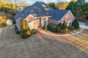 2951 Weatherstone Cir SE, Conyers, GA 30094 - Photo 2