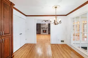 955 Landmark Dr, Atlanta, GA 30342 - Photo 18