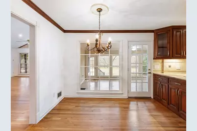 955 Landmark Drive, Atlanta, GA 30342 - Photo 16