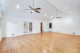 955 Landmark Dr, Atlanta, GA 30342 - Photo 20