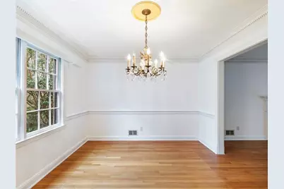 955 Landmark Drive, Atlanta, GA 30342 - Photo 10