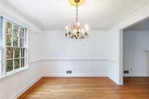 955 Landmark Dr, Atlanta, GA 30342 - Photo 10