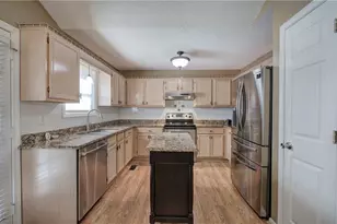 299 Browning Cir, Acworth, GA 30101 - Photo 10