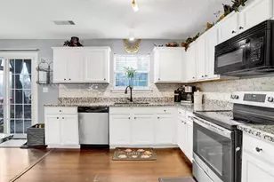 5502 Amelia Ln, Ellenwood, GA 30294 - Photo 6