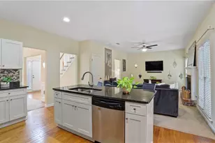 1988 Cobblewood Dr, Kennesaw, GA 30152 - Photo 8