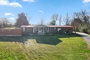 719 Sunlight Rd, Ellijay, GA 30540 - Photo 2