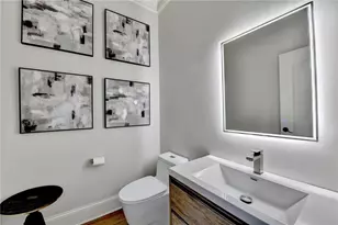 8150 Prestwick Cir, Duluth, GA 30097 - Photo 16