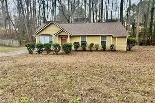 92 Oriole Dr, Jonesboro, GA 30238 - Photo 2