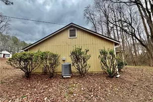 92 Oriole Dr, Jonesboro, GA 30238 - Photo 8