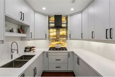 26304 Plantation Drive NE, Atlanta, GA 30324 - Photo 8