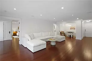 26304 Plantation Dr NE, Atlanta, GA 30324 - Photo 4