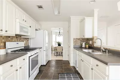 200 Persimmon Trail, Woodstock, GA 30188 - Photo 10