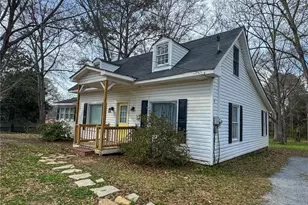 806 Fairview Rd, Rockmart, GA 30153 - Photo 2