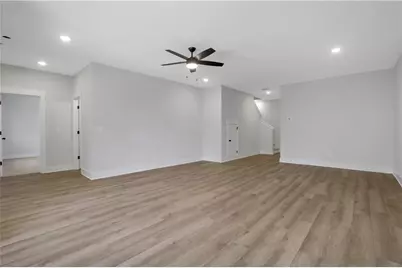 7048 Manchester Drive, Flowery Branch, GA 30542 - Photo 46