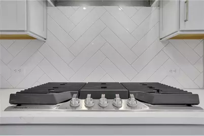 7048 Manchester Drive, Flowery Branch, GA 30542 - Photo 16