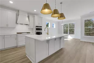 7048 Manchester Dr, Flowery Branch, GA 30542 - Photo 14