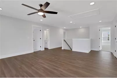 7049 Manchester Drive, Flowery Branch, GA 30542 - Photo 28