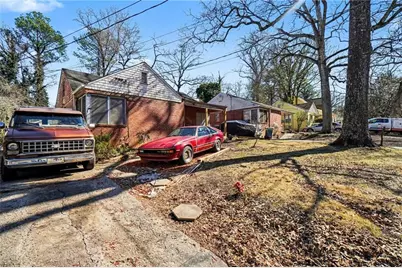 1324 Westmont Road SW, Atlanta, GA 30311 - Photo 2