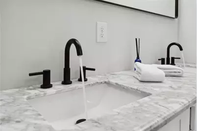 912 Ira Street SW, Atlanta, GA 30310 - Photo 8