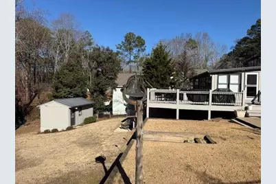 6052 Seminole Drive, Flowery Branch, GA 30542 - Photo 4