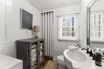 6052 Seminole Drive, Flowery Branch, GA 30542 - Photo 14