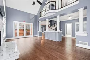 2441 NE Kings Ct NE, Atlanta, GA 30345 - Photo 6