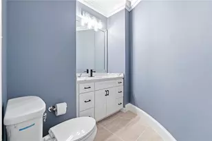 2441 NE Kings Ct NE, Atlanta, GA 30345 - Photo 10