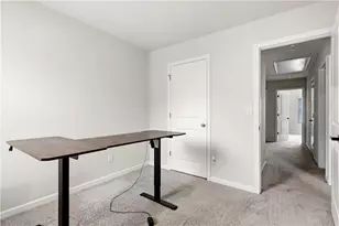 4316 Mallory Ct S, Union City, GA 30291 - Photo 12