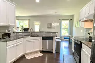 1719 Charcoal Ives Rd, Lawrenceville, GA 30045 - Photo 4