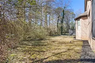 5737 Williamsburg Dr, Norcross, GA 30093 - Photo 34