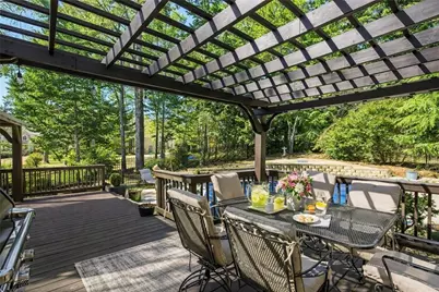 1587 Petal Point NW, Kennesaw, GA 30152 - Photo 4