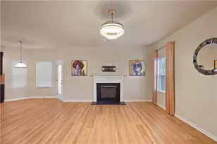 4437 Cavitt Mill Ct, Ellenwood, GA 30294 - Photo 4