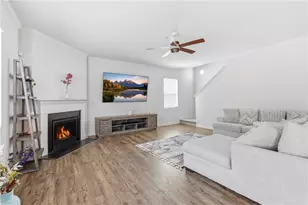 4910 Bramblett Grove Pl, Cumming, GA 30040 - Photo 8