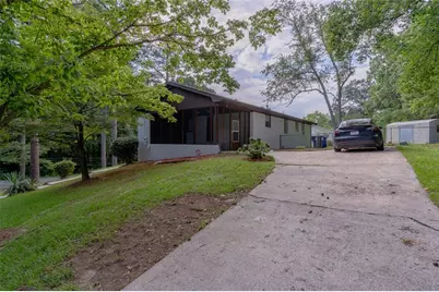 5207 Dixie Lake Road, Union City, GA 30291 - Photo 20