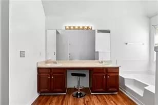 4270 Holliday Rd, Atlanta, GA 30349 - Photo 30