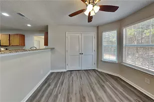 137 Legend Creek Dr, Canton, GA 30114 - Photo 10