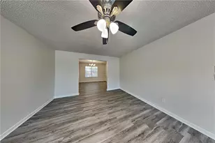 137 Legend Creek Dr, Canton, GA 30114 - Photo 6