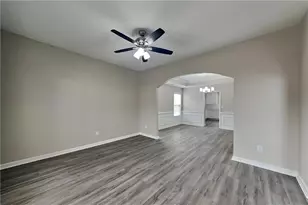 401 Martin Field Ct, Lawrenceville, GA 30045 - Photo 2